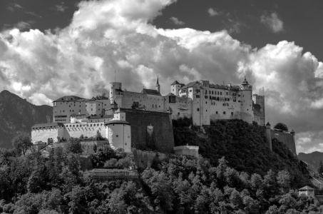 Festung Hohensalzburg 1786.jpg